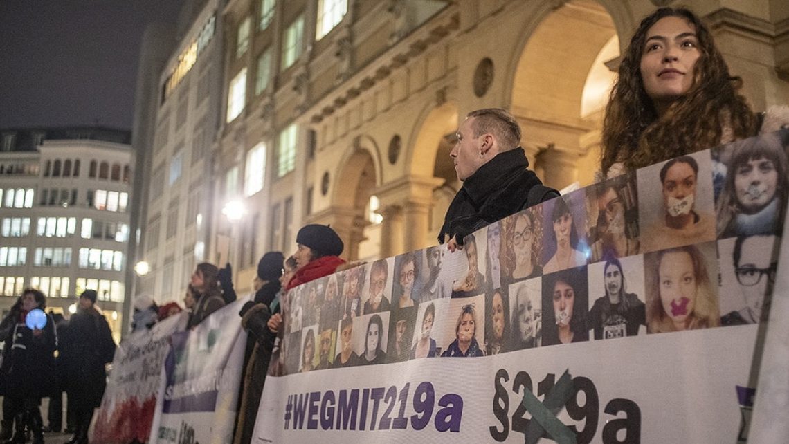 Foto: Bundesweite Proteste gegen den § 219a im Dezember 2018.